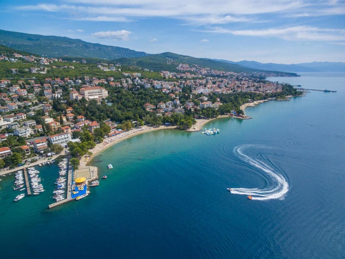 Apartment Mazor Crikvenica Exterior foto